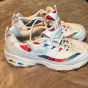 Skechers White Sneakers with Colorful Details with memory foam inserts.